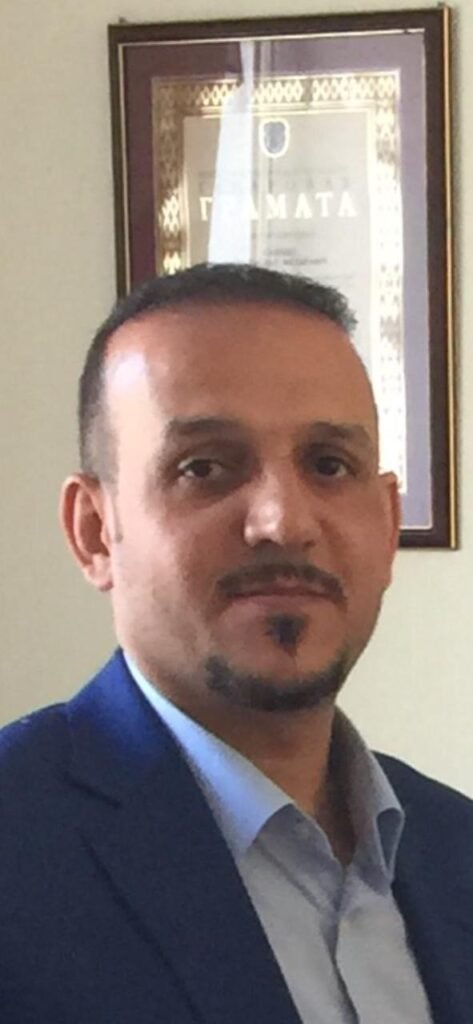 الغباء الطبيعي / حيدر المنصوري