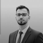 تعليق عمل صحفي أوروبي بعد استخدامه الذكاء الاصطناعي