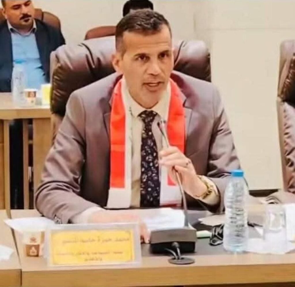 في عشيّة التصويت البائس محمد المنصوري عضو مجلس محافظة بابل.